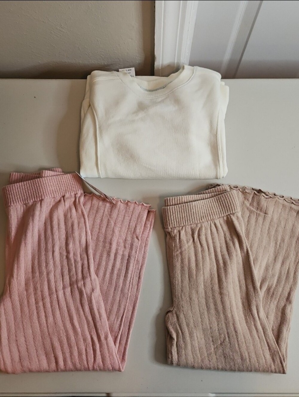 Osh Kosh B'gosh Outfit Bundle ~ Sweatshirt and Pants Girls Size 6/6x